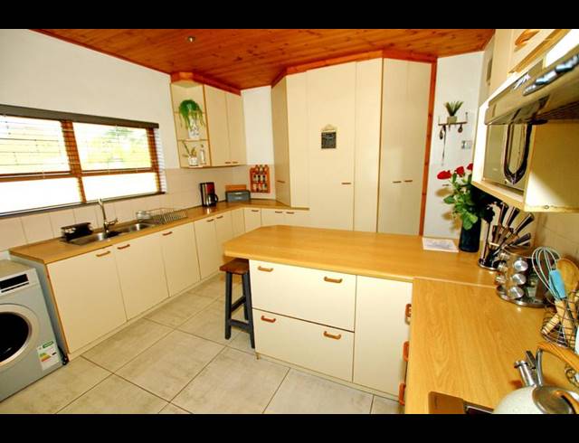 3 BEDROOM HOUSE FOR SALE IN SHIRLEY PARK